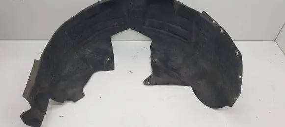 Ford Kuga II Rear arch 