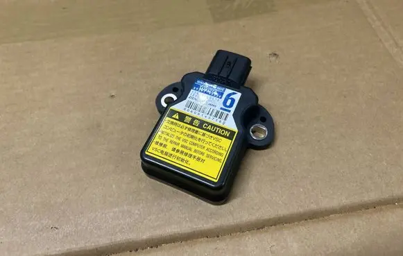 Toyota Prius (XW30) ESP acceleration yaw rate sensor 8918348030