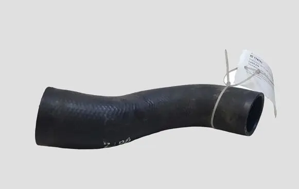 Toyota Avensis T270 Intercooler hose/pipe