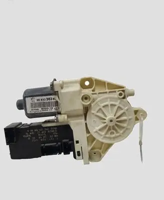 Peugeot 407 Front door window regulator motor 9663036380 0130822201 1137328402