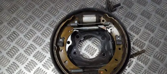Ford Focus Handbrake/parking brake pads 