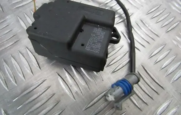 Renault Megane I Other relay 657339x 657339e