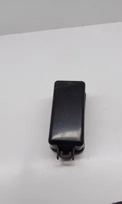 Subaru Outback (BS) Fuse box cover RB203500B