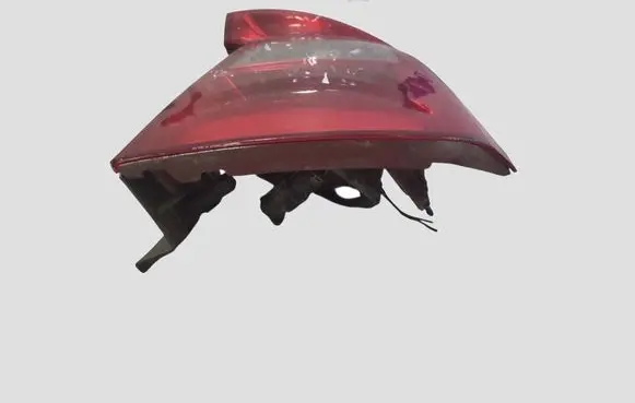 KIA Carens II Rear/tail lights 92402100 924021D0