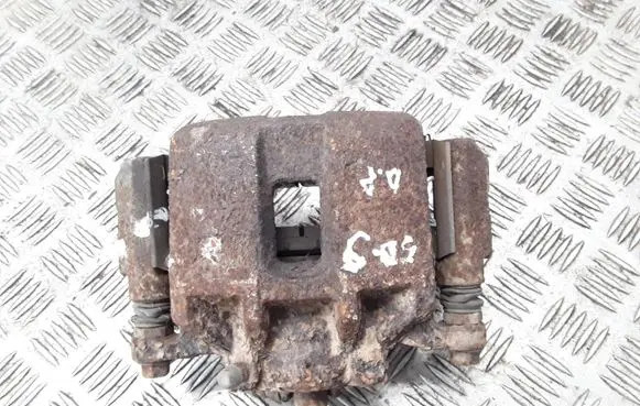 Honda Legend III KA9 Front brake caliper