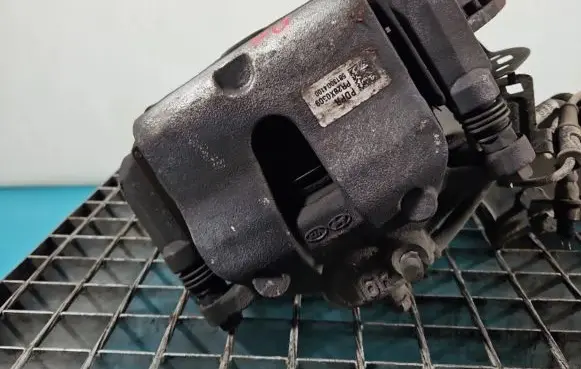 Hyundai i30 Front brake caliper PR28X0309 IMPRK1369443