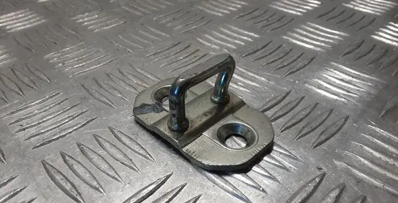 Mercedes-Benz ML W164 Rear door lock loop/hook striker 