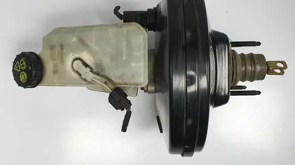 Ford Focus Brake booster 4N51-2B195-AK