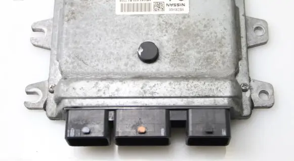 Nissan Qashqai Engine control unit/module MEC93620