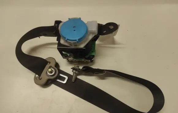 Mazda 6 Front seatbelt 305652810ZZZ TKAH2EH933
