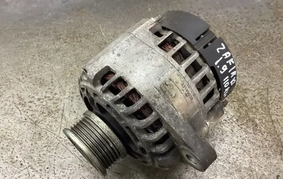 Opel Zafira B Generator/alternator 193169030 0988204880 A7111