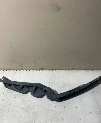 Skoda Octavia Mk2 (1Z) Front bumper mounting bracket 1Z0807184A 0010111303160
