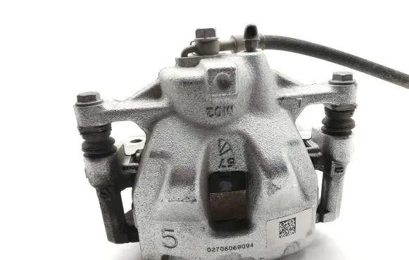 Toyota Yaris Cross Front brake caliper