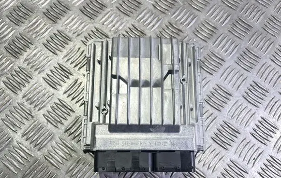 BMW 1 E81 E87 Engine control unit/module 7579142 5WK93709 DMEMSD812