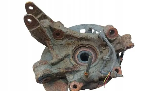 Audi Q7 4L Front wheel hub spindle knuckle