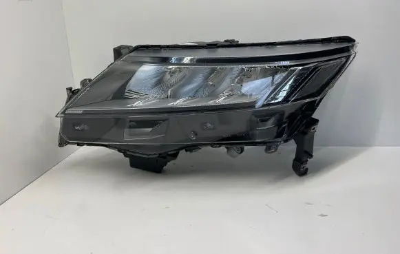 Mitsubishi ASX Headlight/headlamp