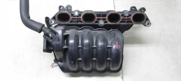 Hyundai ix20 Intake manifold