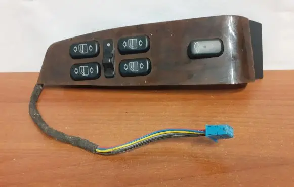 Mercedes-Benz S W220 Electric window control switch 11683