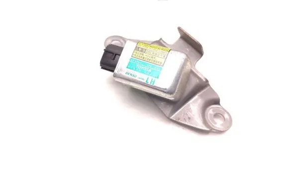 Toyota Land Cruiser (J120) Airbag deployment crash/impact sensor 89830-60020 187900-0461