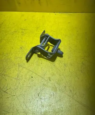 Nissan Juke I F15 Tailgate/trunk/boot hinge