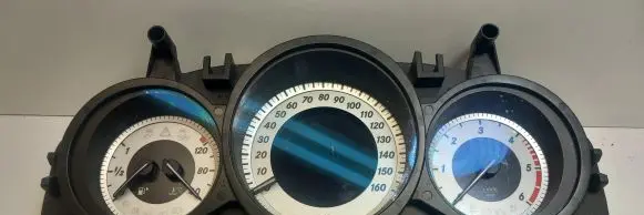 Mercedes-Benz C W204 Speedometer (instrument cluster) A2049004909 2049004909