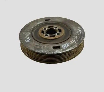 Opel Zafira B Crankshaft pulley 55196301
