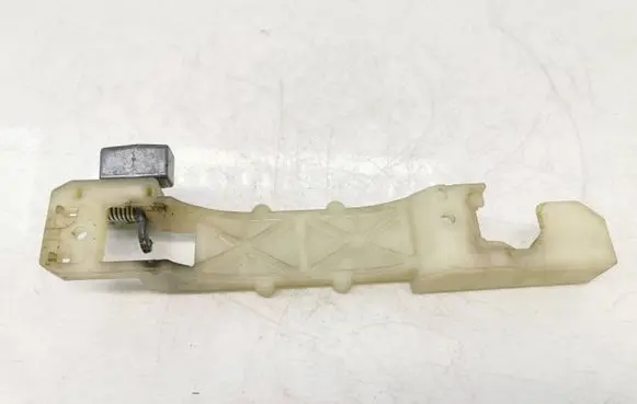 Rear door exterior handle/bracket