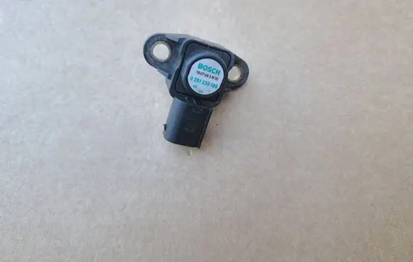 Mercedes-Benz Sprinter W906 Air pressure sensor 0261230189