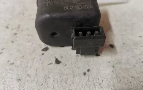 Audi A4 S4 B5 8D Headlight level adjustment motor 6K5941295