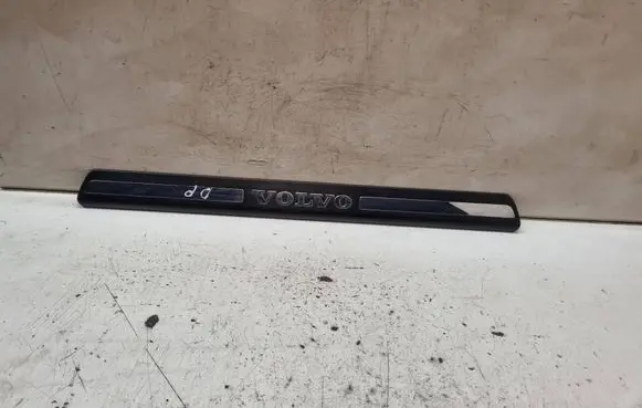 Volvo S80 Front sill trim cover 8659960