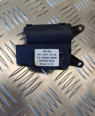 Volkswagen Golf VI Air flap motor/actuator 3C1907511A 08091 1168802860