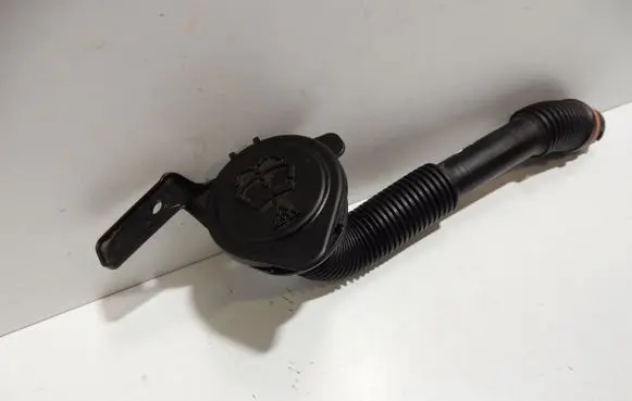 BMW X5 E70 Window washer liquid tank fill tube 7162586 60148