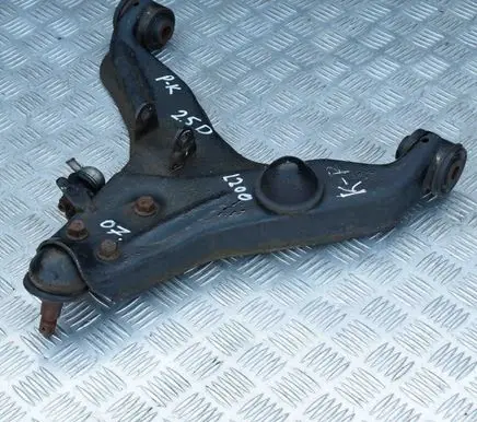 Mitsubishi L200 Front lower control arm/wishbone