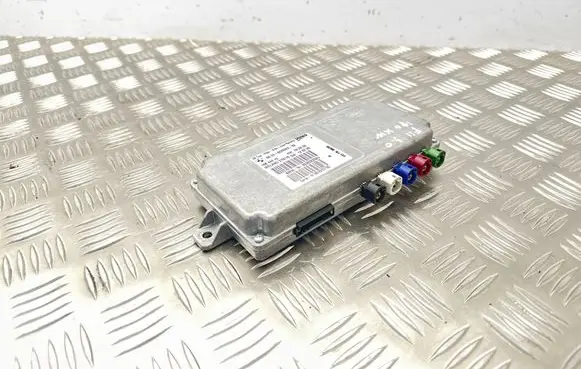 BMW 5 F10 F11 Camera control unit module 9228322 10844410
