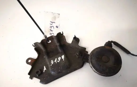 Honda FR-V Horn signal e13000514