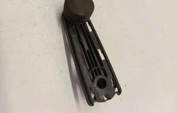 Volkswagen Transporter - Caravelle T4 Front door window winding handle 357837581