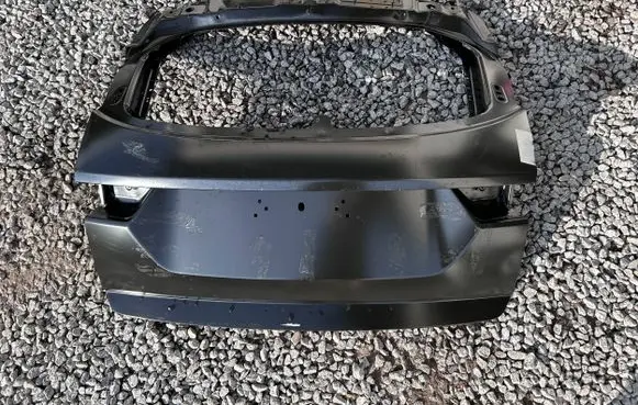 Jaguar E-Pace Tailgate/trunk/boot lid J9C2663
