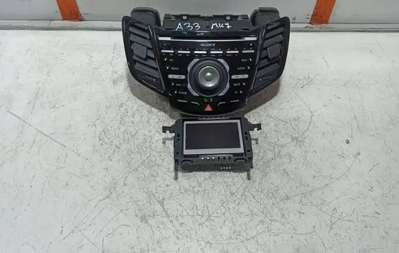 Ford Fiesta Radio/CD/DVD/GPS head unit E1BT18C815TE