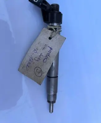 Mercedes-Benz Sprinter W906 Fuel injector 0986435356