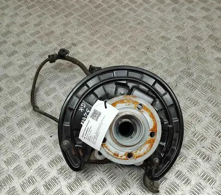 Mercedes-Benz EQB Rear wheel hub A2433570500