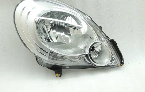 Renault Kangoo II Headlight/headlamp 260103316R 7701068180