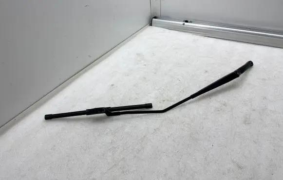 Tesla Model S Windshield/front glass wiper blade 6005950