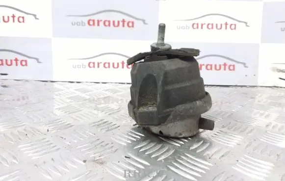 BMW 5 E60 E61 Engine mount bracket 4031205