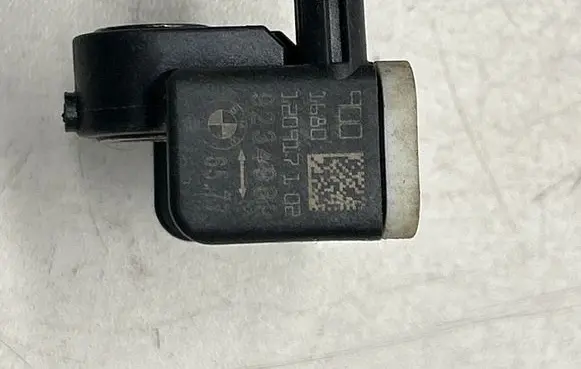 BMW 5 E60 E61 Airbag deployment crash/impact sensor 9234989