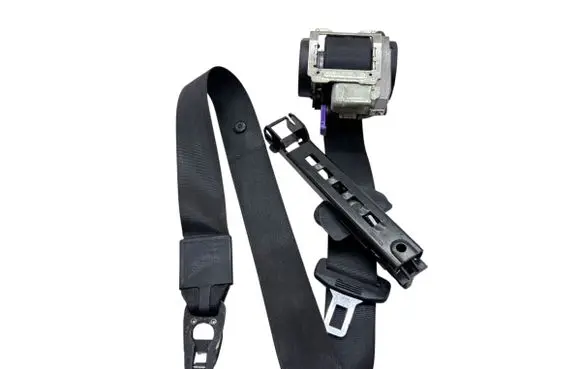 Audi A6 S6 C6 4F Front seatbelt 4F0857705