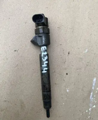 Mercedes-Benz E W211 Fuel injector A6110701187 E2344