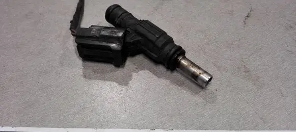 Volkswagen Sharan Fuel injector 0280157006 06A906031AE