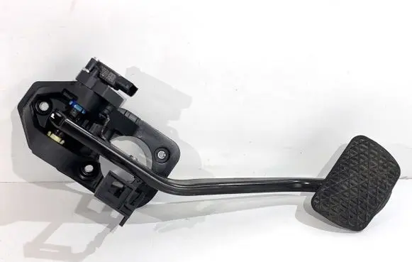 Mercedes-Benz GLE W167 Brake pedal A1672901000