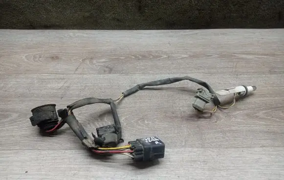Volvo V70 Headlight/headlamp wiring loom/harness 
