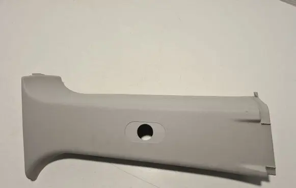 Mercedes-Benz A W169 (D)pillar trim (top) A1696906925